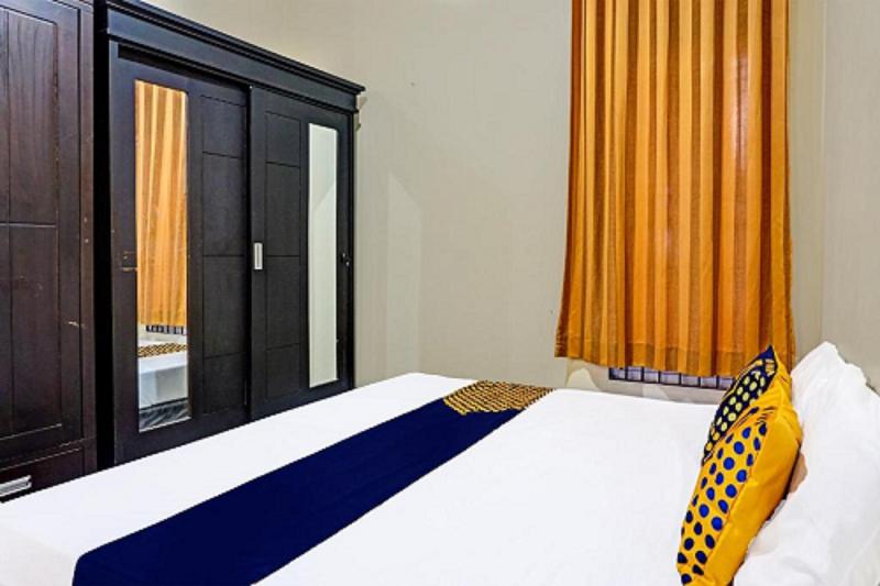 Spot On 91756 Alif House Syariah - Oda