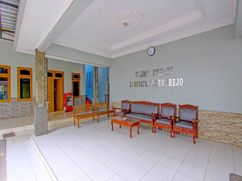 Oyo 91748 Wisma Pkpri Purworejo - Lobi
