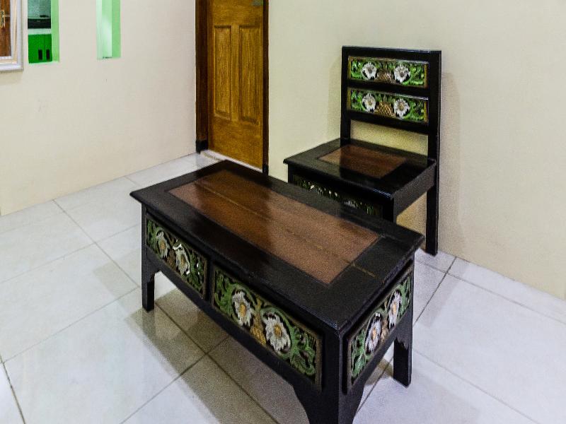 Oyo 91544 Homestay Biru Blukid - Lobi