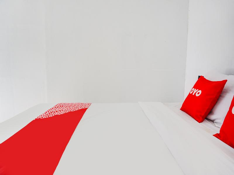 Oyo 91544 Homestay Biru Blukid - Oda