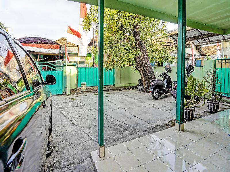 Spot On 91595 Sruni Syariah - Genel