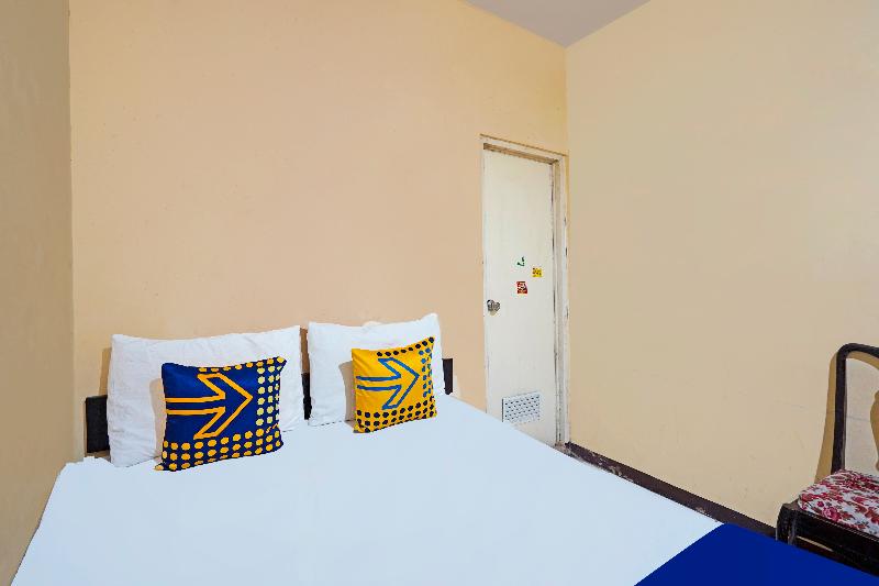 Spot On 91695 Hotel Benteng Portugis - Oda