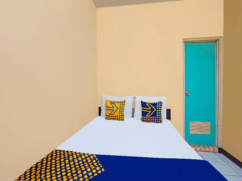 Spot On 91695 Hotel Benteng Portugis - Oda