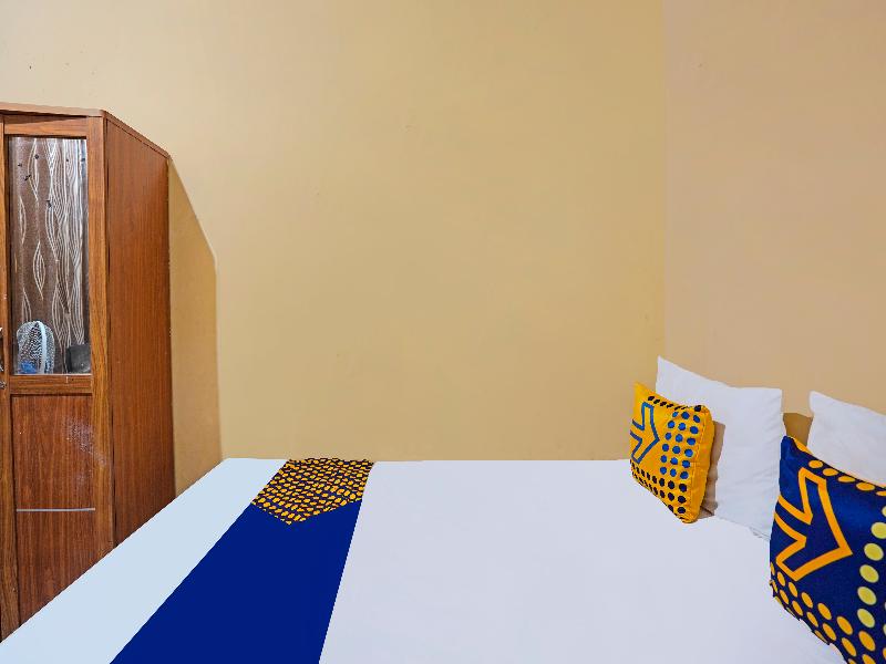 Spot On 91695 Hotel Benteng Portugis - Oda