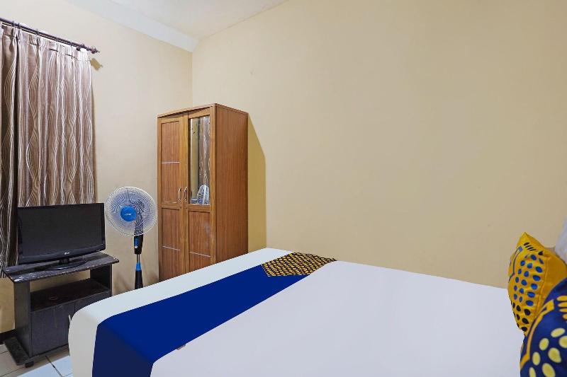 Spot On 91695 Hotel Benteng Portugis - Oda