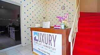 Oyo 91727 Luxury Homestay Sidoarjo fotoÄŸrafÄ±
