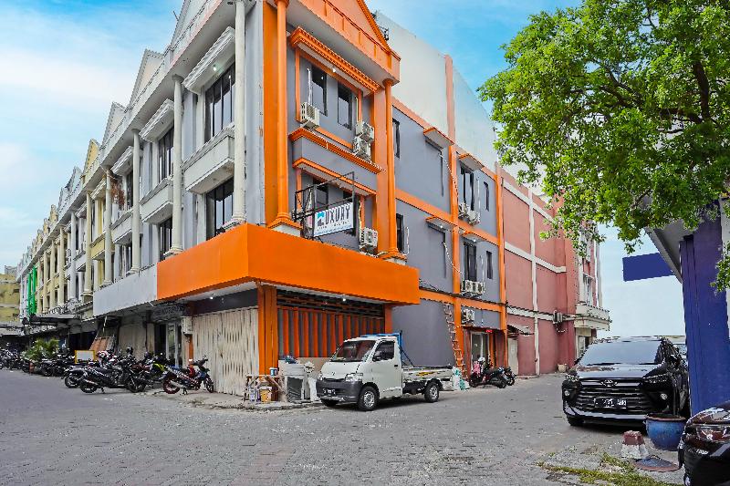 Oyo 91727 Luxury Homestay Sidoarjo - Genel
