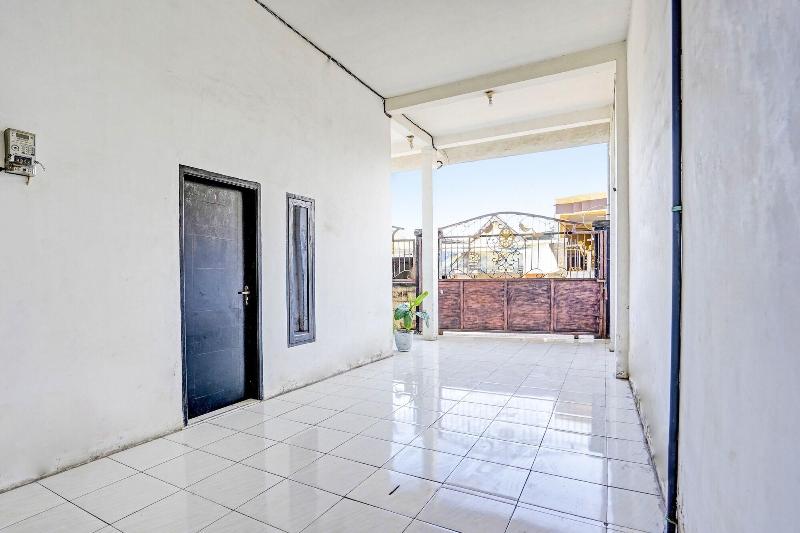 Spot On 91789 Kost Umik Sidoarjo - Lobi