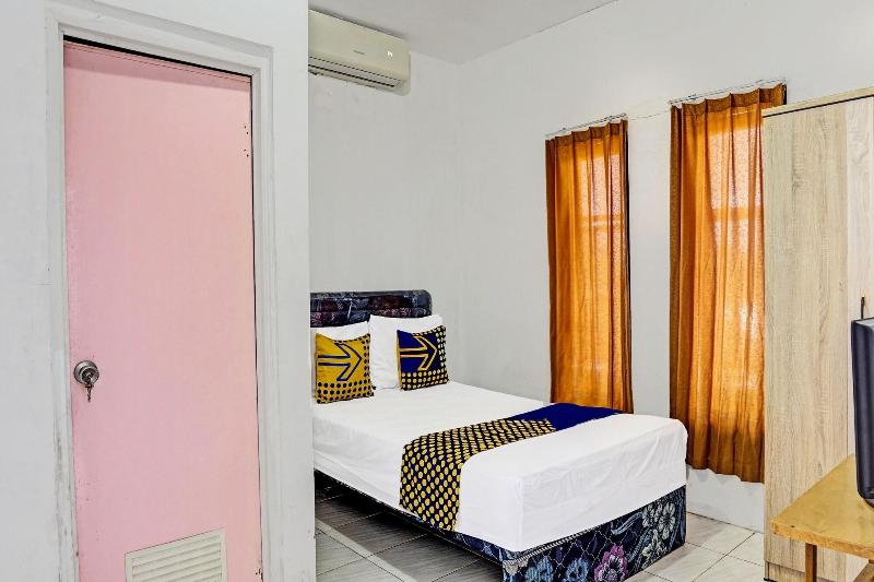 Spot On 91789 Kost Umik Sidoarjo - Oda