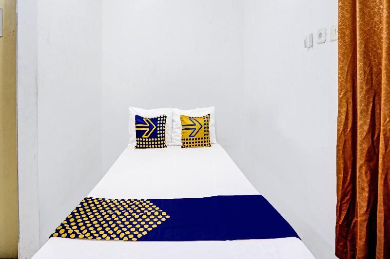 Spot On 91789 Kost Umik Sidoarjo - Oda