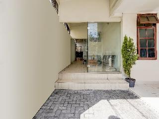 Oyo 91361 Benlin D'kost Syariah otel fotoğrafı