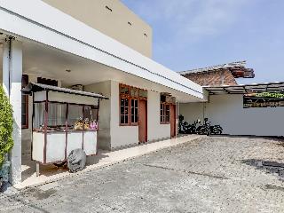 Oyo 91361 Benlin D'kost Syariah fotoÄŸrafÄ±