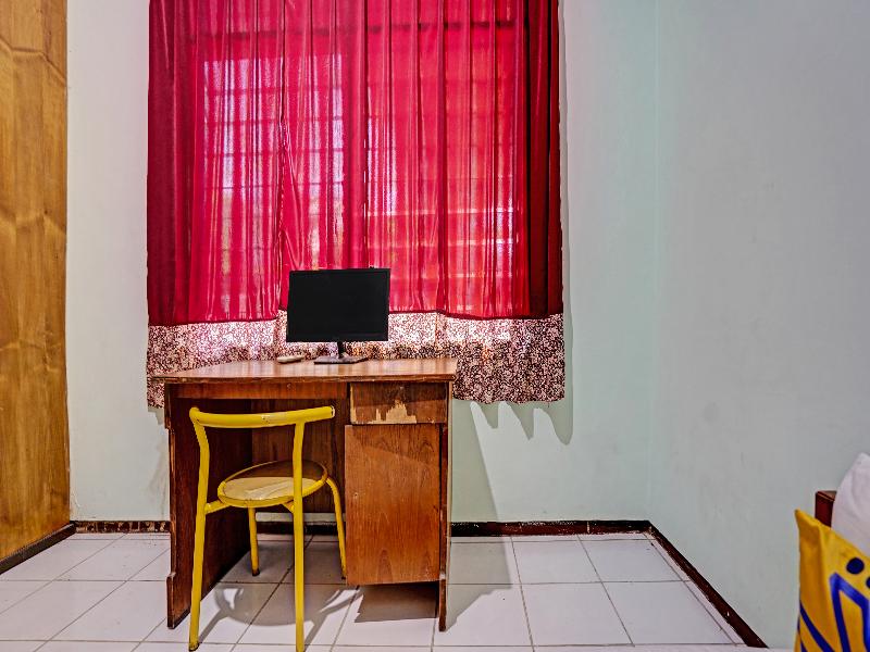 Spot On 91524 Victory Homestay Syariah - Oda