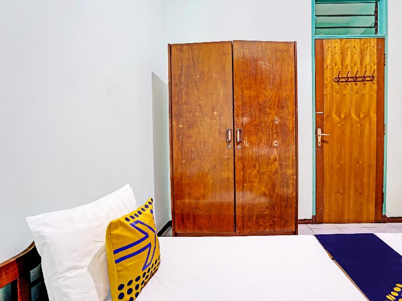 Spot On 91524 Victory Homestay Syariah - Oda
