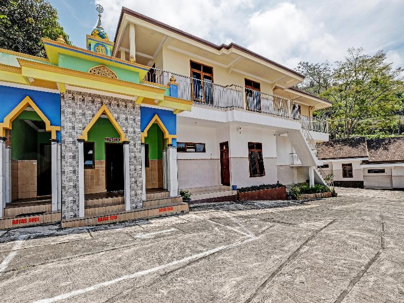 Spot On 91677 Hotel Citra Dewi 3 - Genel