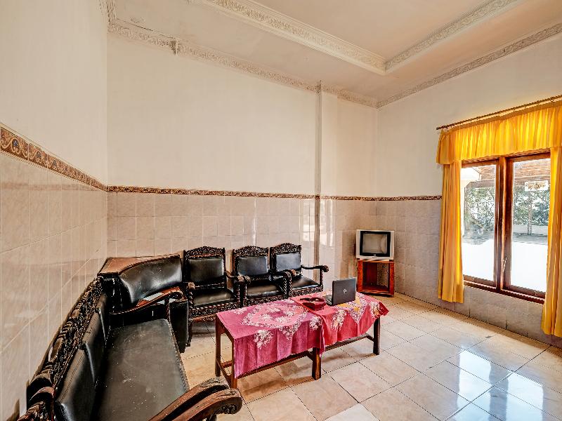 Spot On 91715 Hotel Citra Dewi 1 - Lobi