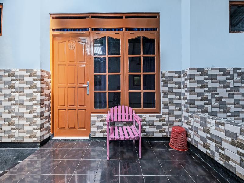 Spot On 91715 Hotel Citra Dewi 1 - Lobi