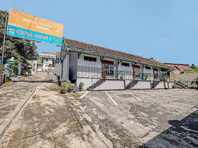 Spot On 91715 Hotel Citra Dewi 1 - Genel