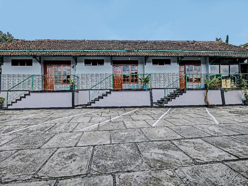 Spot On 91715 Hotel Citra Dewi 1 - Genel