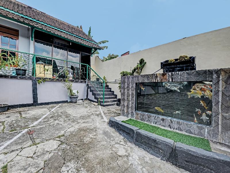 Spot On 91715 Hotel Citra Dewi 1 - Genel