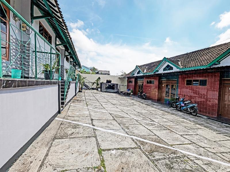 Spot On 91715 Hotel Citra Dewi 1 - Genel