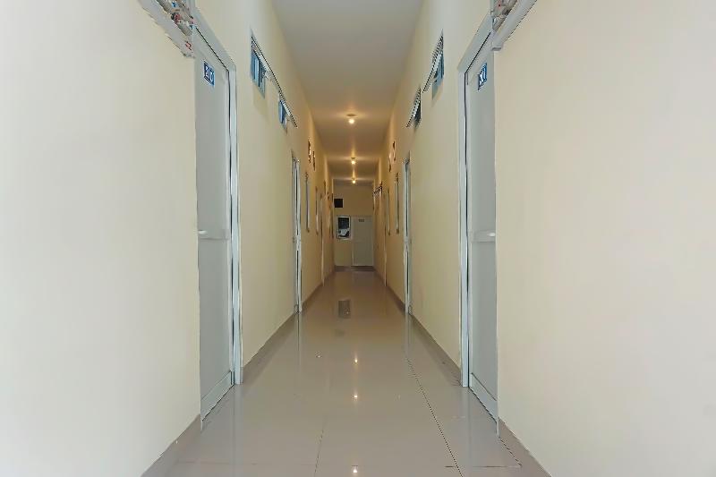 Capital O 91790 S1 Residence - Lobi