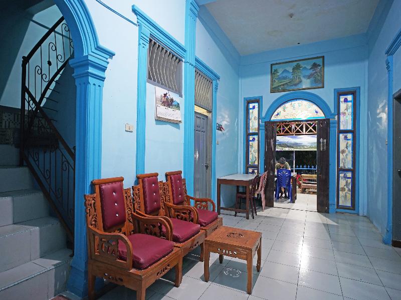 Spot On 91637 Hotel Adela - Genel
