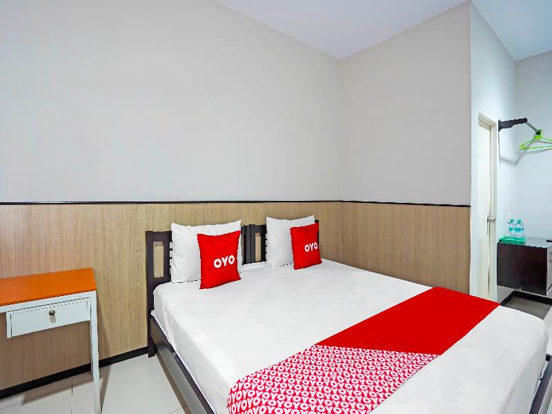 Oyo 91710 Hotel Anugerah - Oda