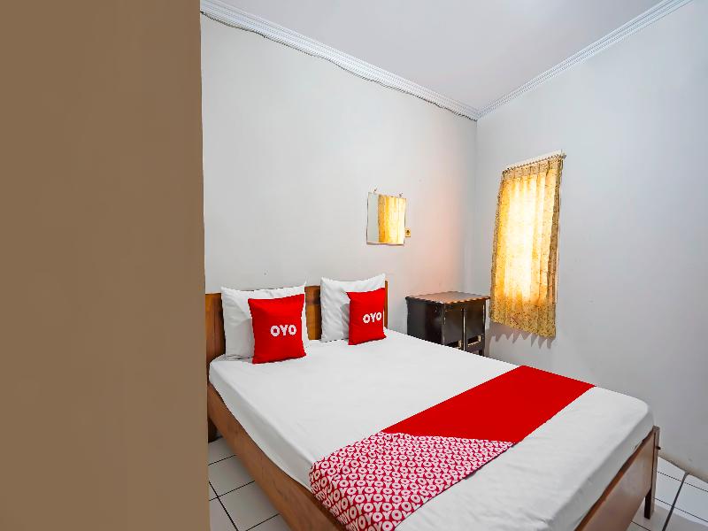 Oyo 91710 Hotel Anugerah - Oda