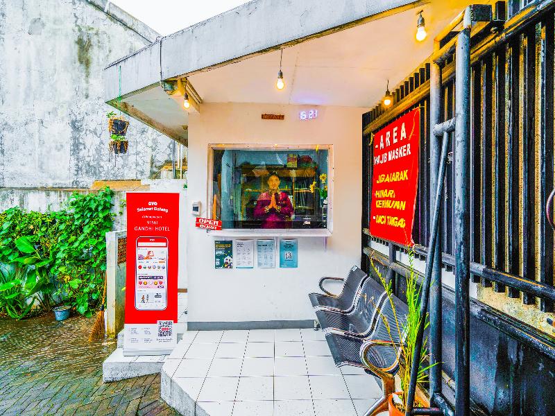 Oyo 91561 Gandhi Hotel - Lobi