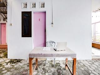 Spot On 91626 Rr Kost Putri Syariah fotoÄŸrafÄ±