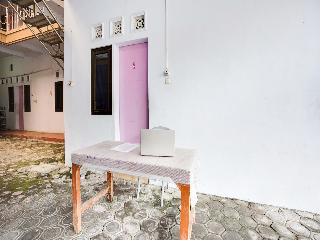 Spot On 91626 Rr Kost Putri Syariah fotoÄŸrafÄ±
