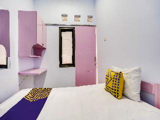 Spot On 91626 Rr Kost Putri Syariah fotoÄŸrafÄ±