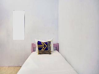 Spot On 91626 Rr Kost Putri Syariah fotoÄŸrafÄ±