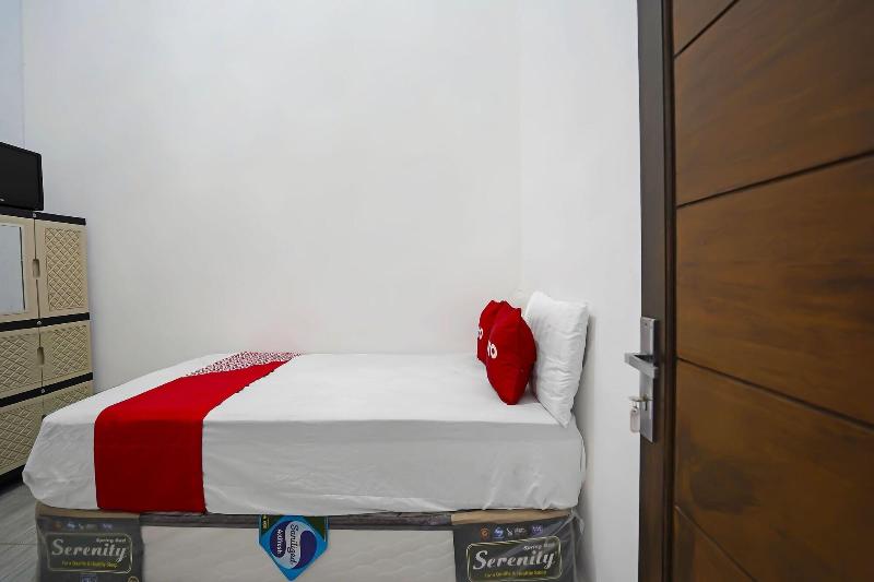 Oyo 91746 Kost Sedati Syariah - Oda