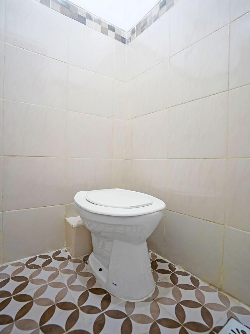 Oyo 91746 Kost Sedati Syariah - Oda
