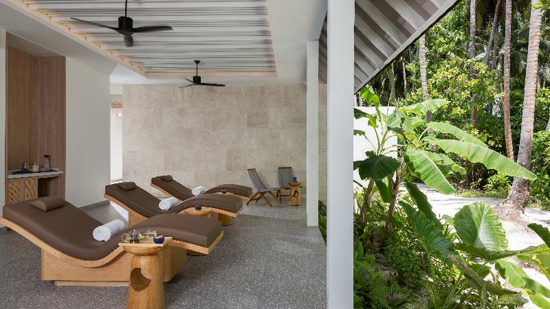 Avani+ Fares Maldives Resort - Genel