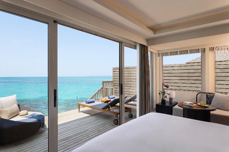 Avani+ Fares Maldives Resort - Oda