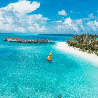 Avani+ Fares Maldives Resort fotoÄŸrafÄ±
