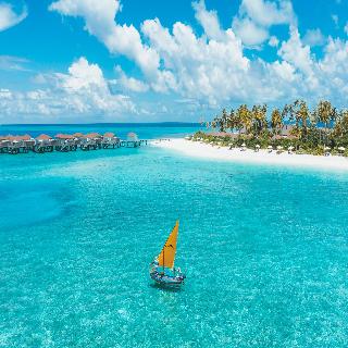 Avani+ Fares Maldives Resort fotoÄŸrafÄ±