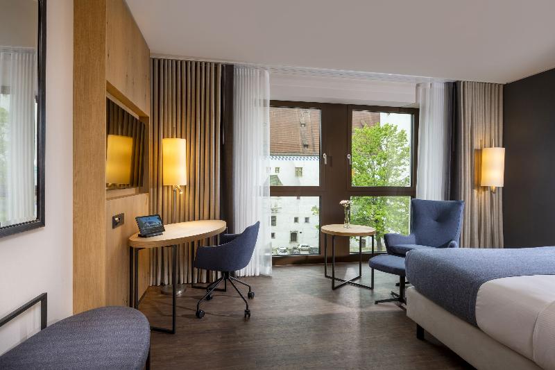 Maritim Hotel Ingolstadt - Oda
