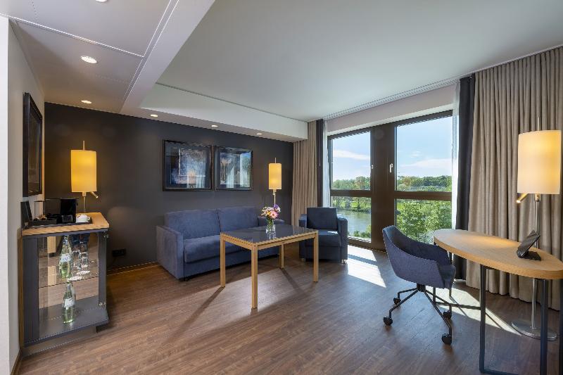 Maritim Hotel Ingolstadt - Oda