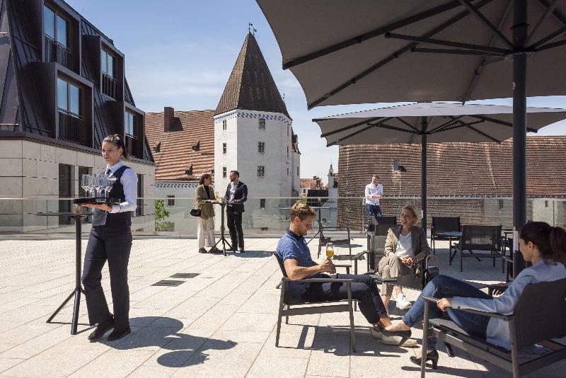 Maritim Hotel Ingolstadt - Teras
