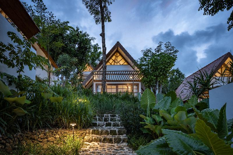 Deep Roots Dive & Yoga Resort - Oda