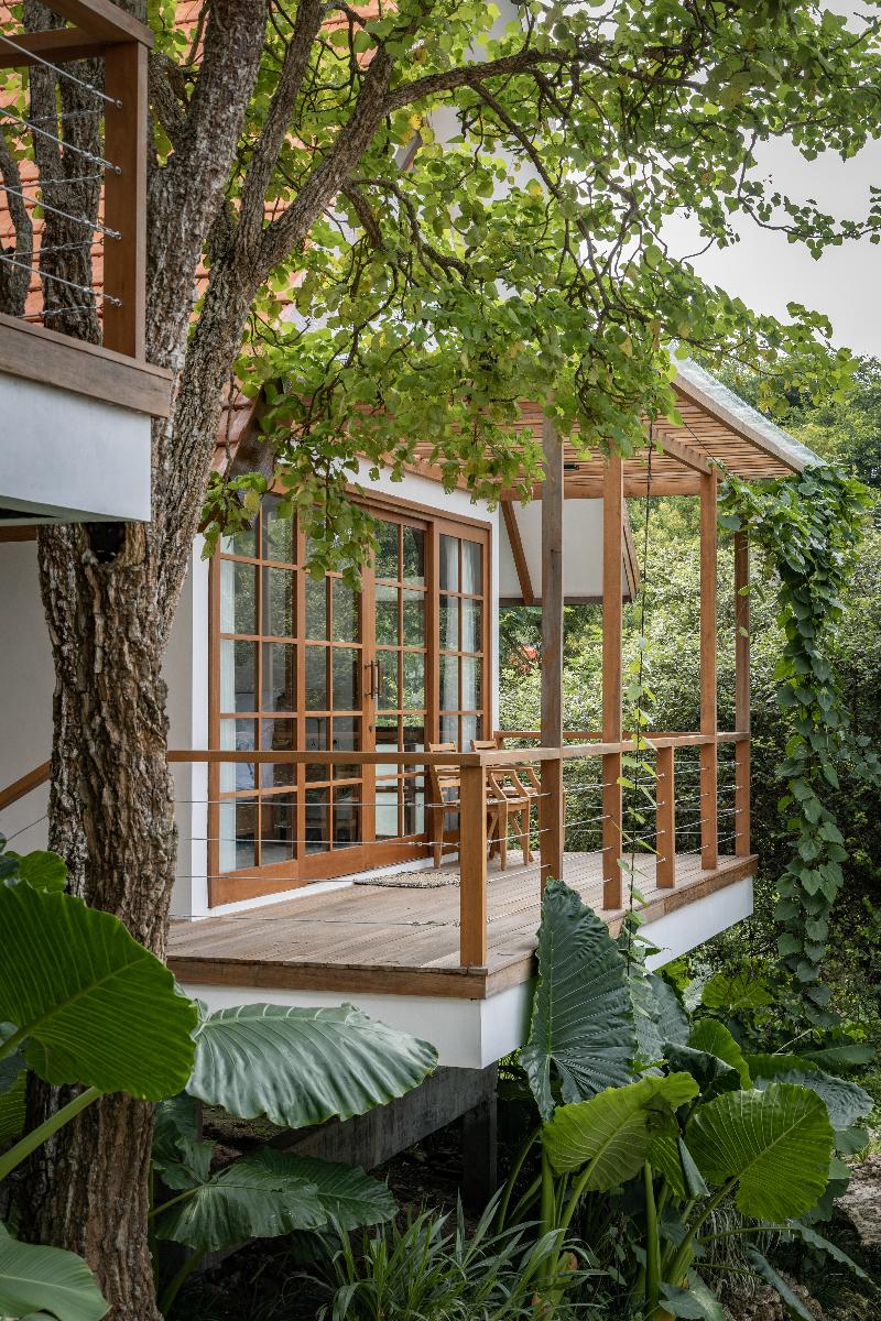 Deep Roots Dive & Yoga Resort - Teras