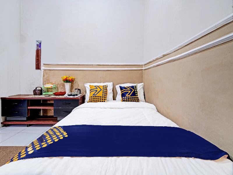 Spot On 91425 Mekargalih Homestay Syariah - Oda