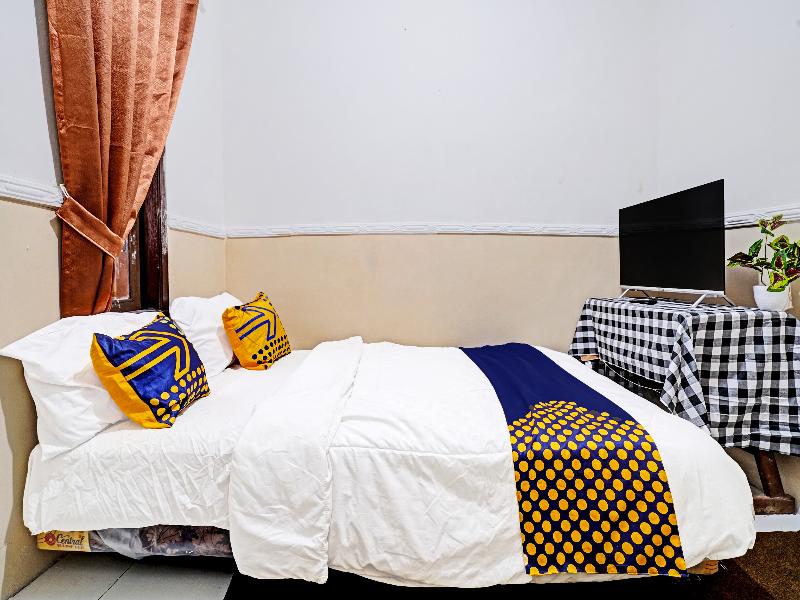 Spot On 91425 Mekargalih Homestay Syariah - Oda
