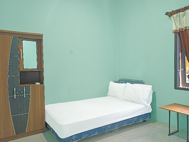 Spot On 91791 Homestay Surya Syariah - Oda