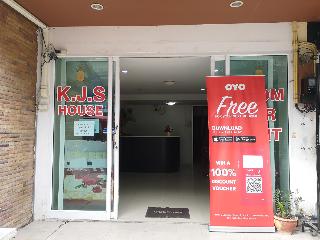 Oyo 75414 Kjs Pattaya otel fotoğrafı
