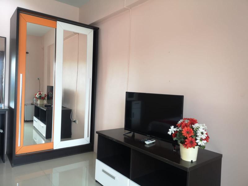 Oyo 75414 Kjs Pattaya​ - Oda